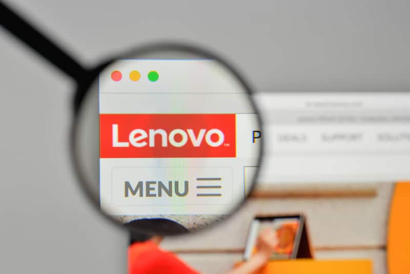 A browser opened up with a magnifying glass over Lenovo. 